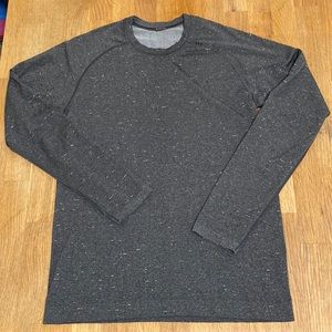 Lululemon Mens long Sleeve Shirt Heather Grey speckled size Small